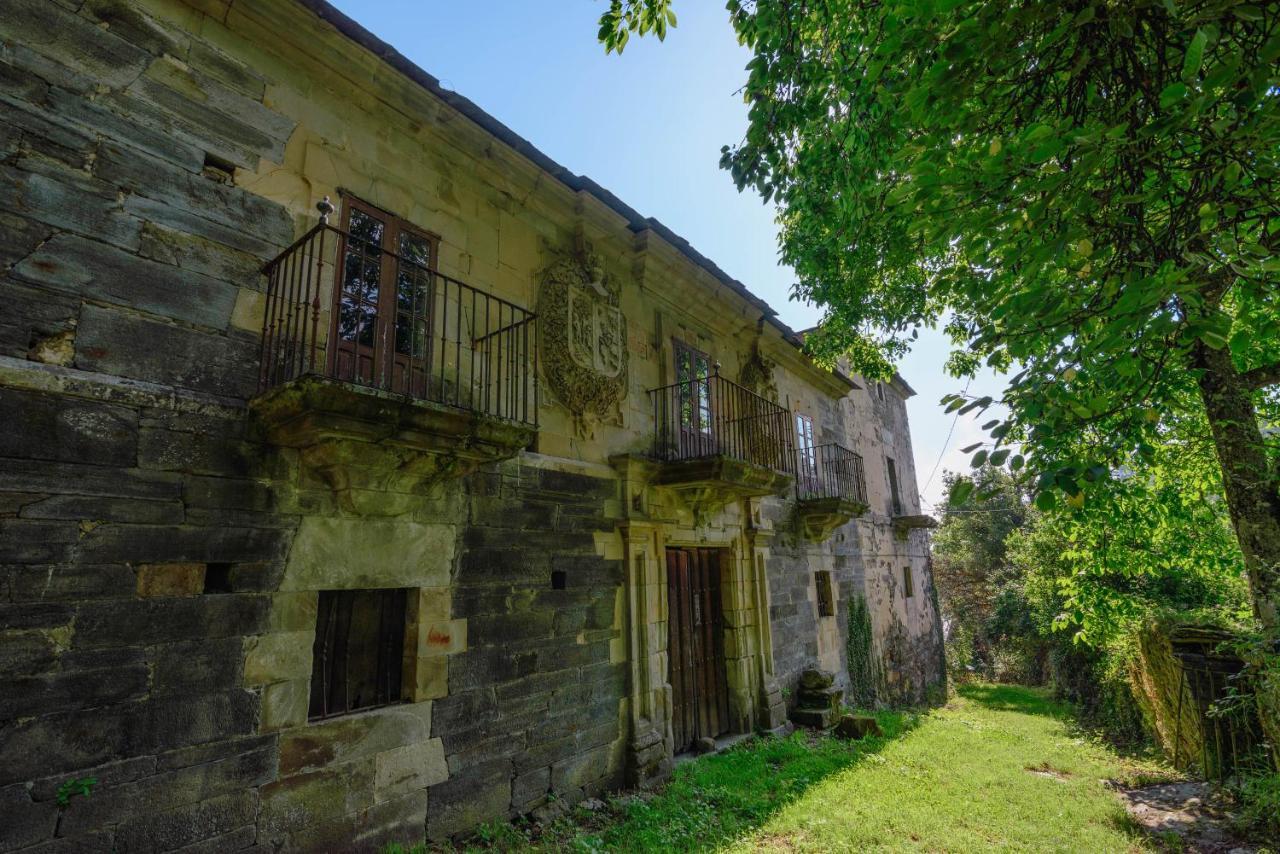 Apartamentos Rurales Casa Riveras Santa Eulalia de Oscos Dış mekan fotoğraf