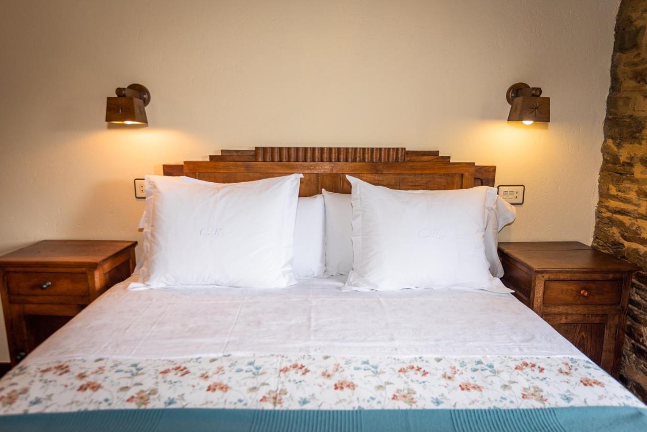 Apartamentos Rurales Casa Riveras Santa Eulalia de Oscos Dış mekan fotoğraf