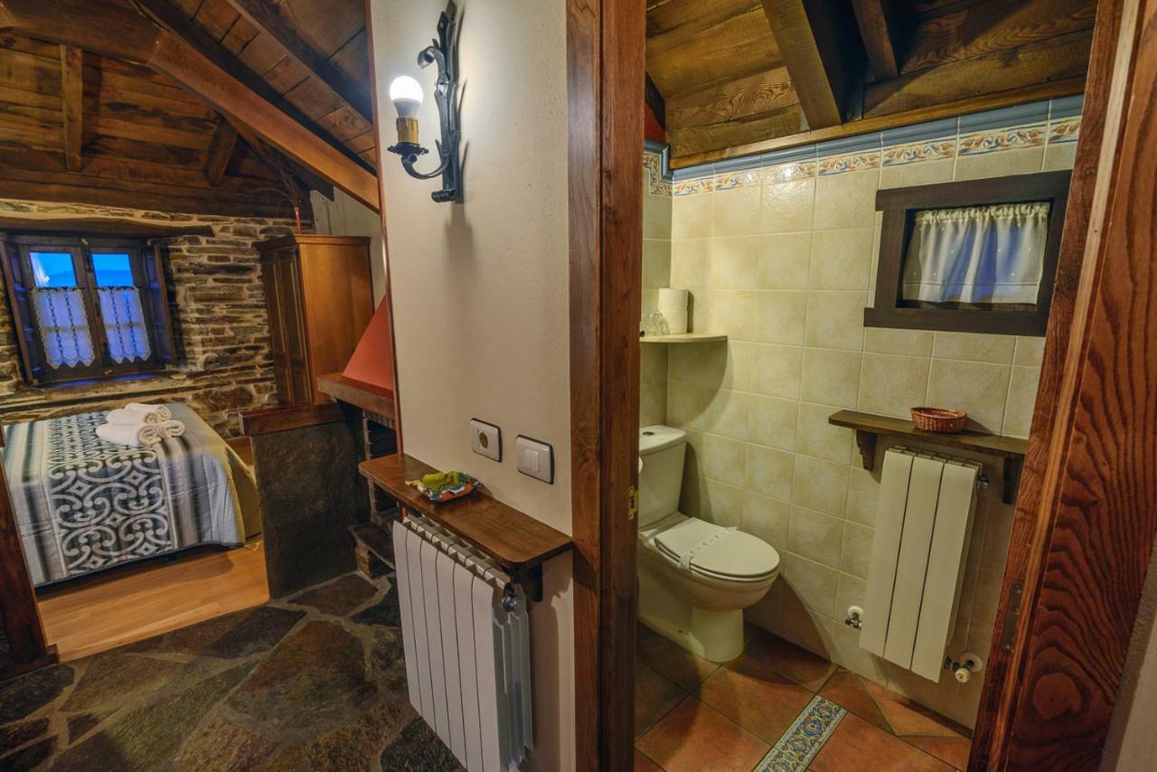 Apartamentos Rurales Casa Riveras Santa Eulalia de Oscos Dış mekan fotoğraf